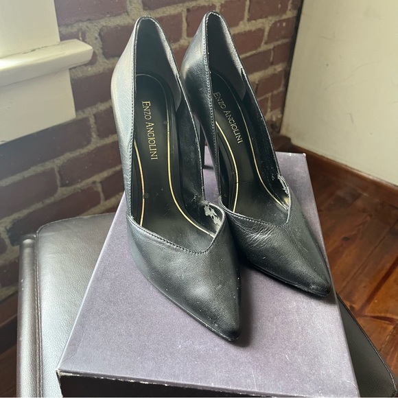 Enzo Angiolini - Picture 4 of 12